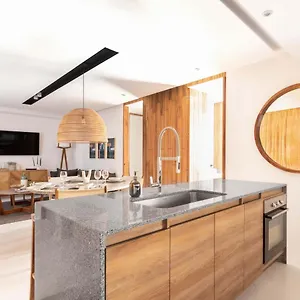 https://mako-54.hotelspuertovallarta.org